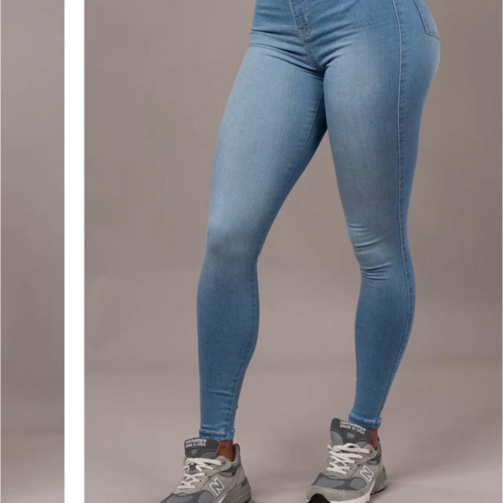 FITJEANS Light Blue Women's Skinny Jeans